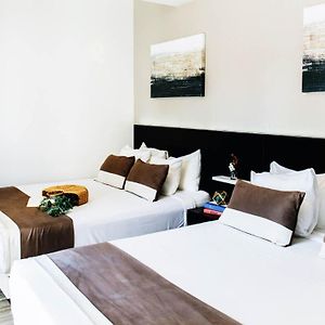 Standard Zimmer mit Zugang für Rollstuhlfahrer mit Queensize-Bett